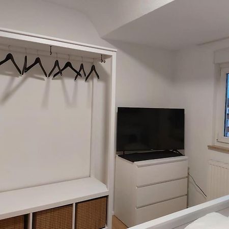 Rooftop Apartmens Ulm - Komfortable Neue Gemeinschaftsunterkunft Im Herzen Von Ulm - Raum 1 Eksteriør billede